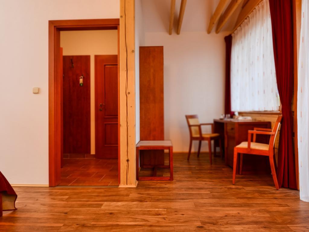Green Inn Hotel Ostravice Ngoại thất bức ảnh