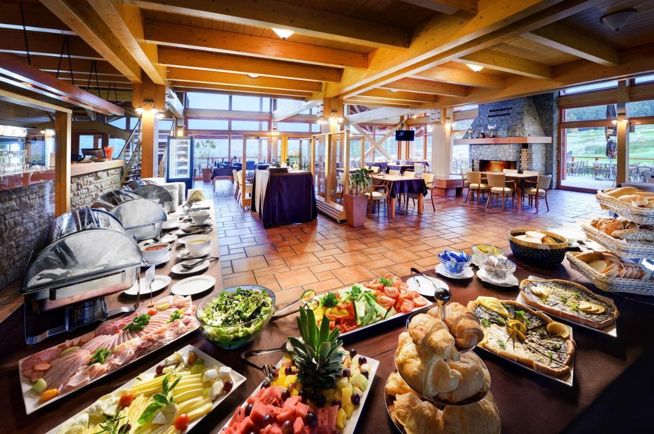 Green Inn Hotel Ostravice Ngoại thất bức ảnh